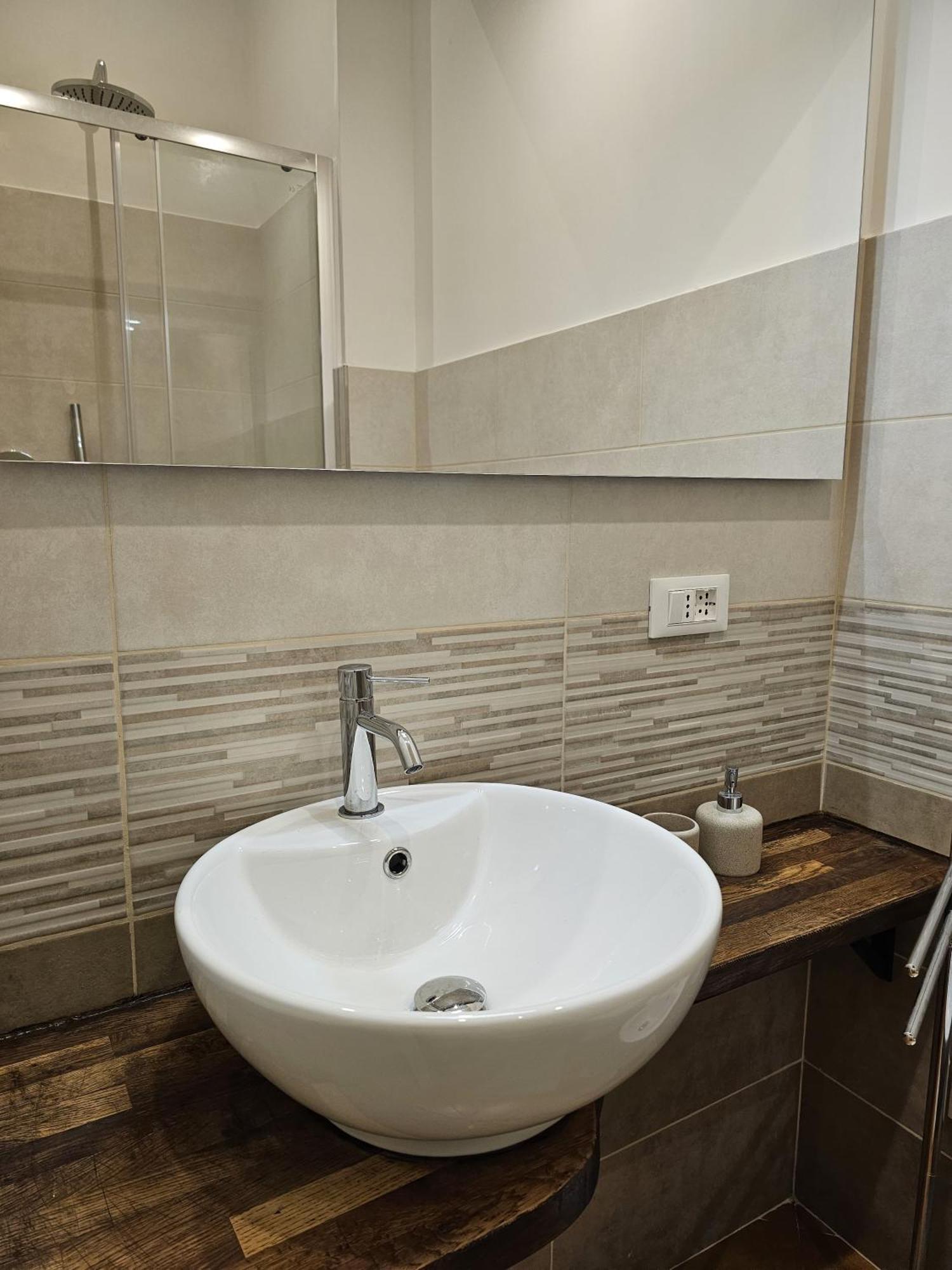 Greg Roma Hotel Bagian luar foto